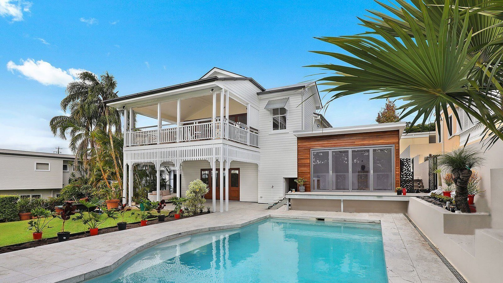 Sale of apartments